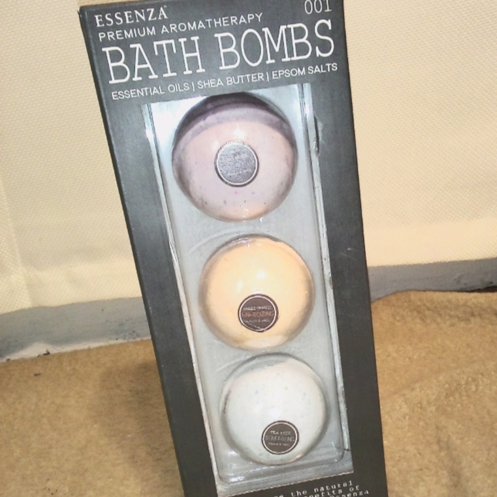 ESSENZA Aromatherapy Bath Bombs